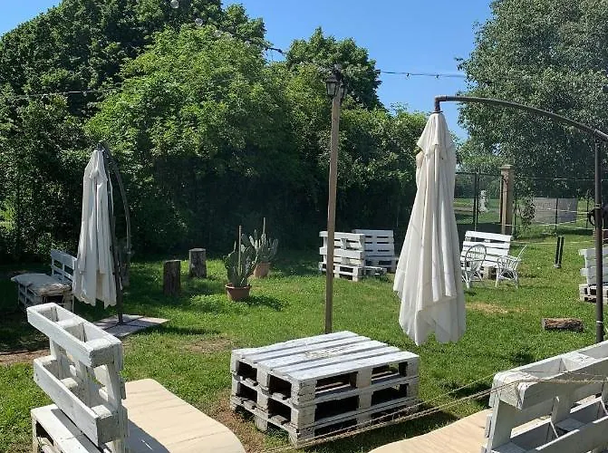 Hostel Cascina Bellaria Mediolan